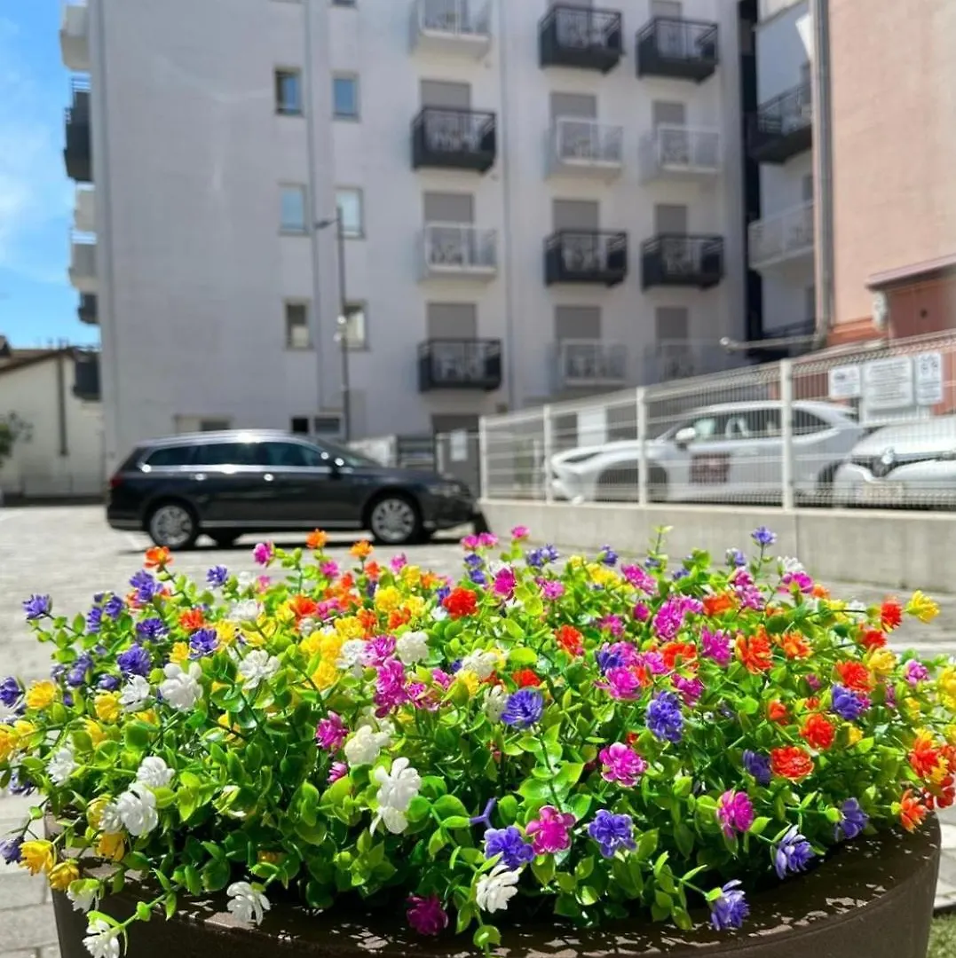 ***  Regina Urban Beach Hotel Lido di Jesolo Italy